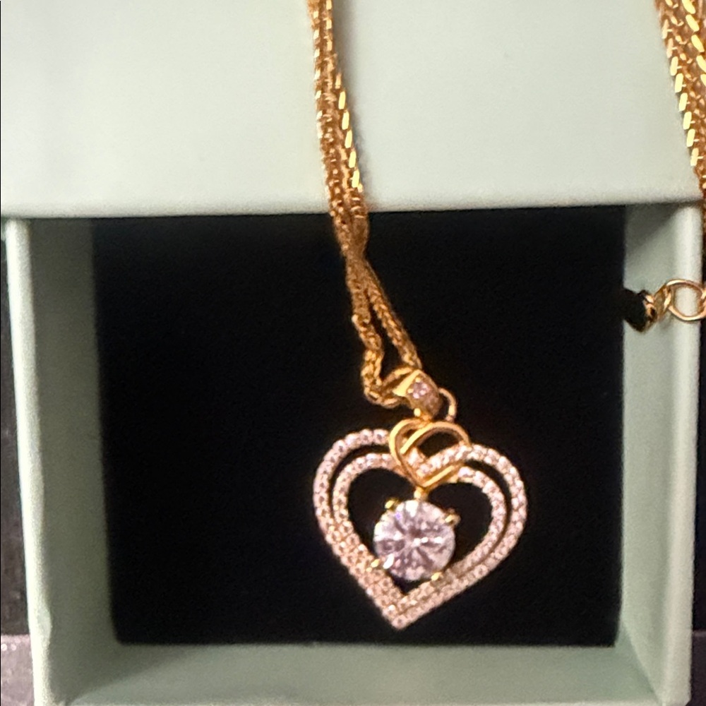 Gold moissonate Heart Pendant Necklace